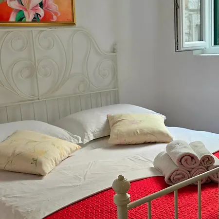 Marija * Baška Voda